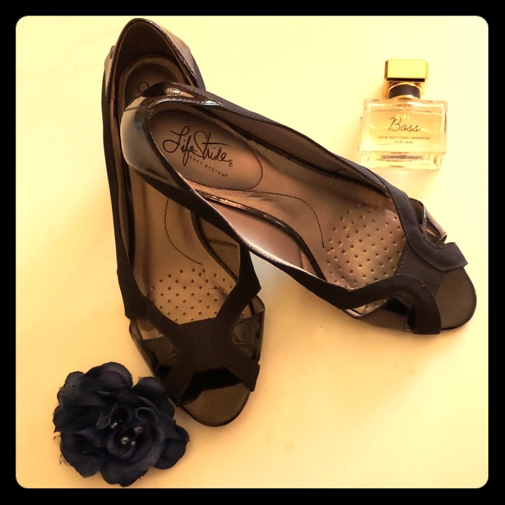 Life Stride Black Comfort heels